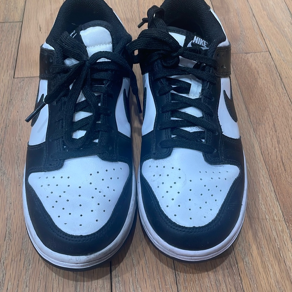 Black and white Nikes pandas